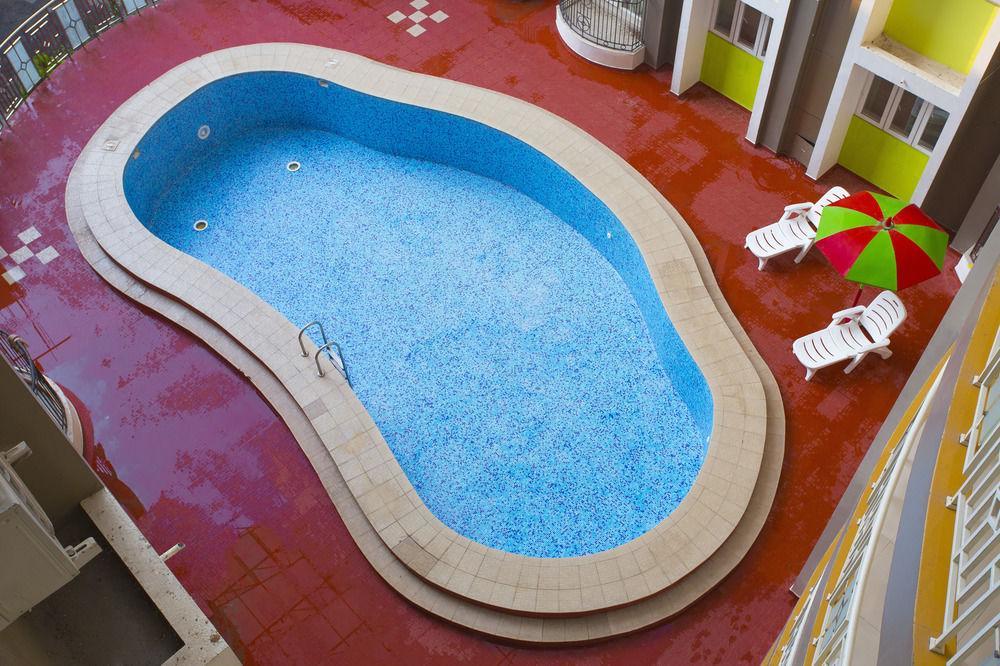 Atlas Airport Hotel Apartment Nedumbassery Extérieur photo