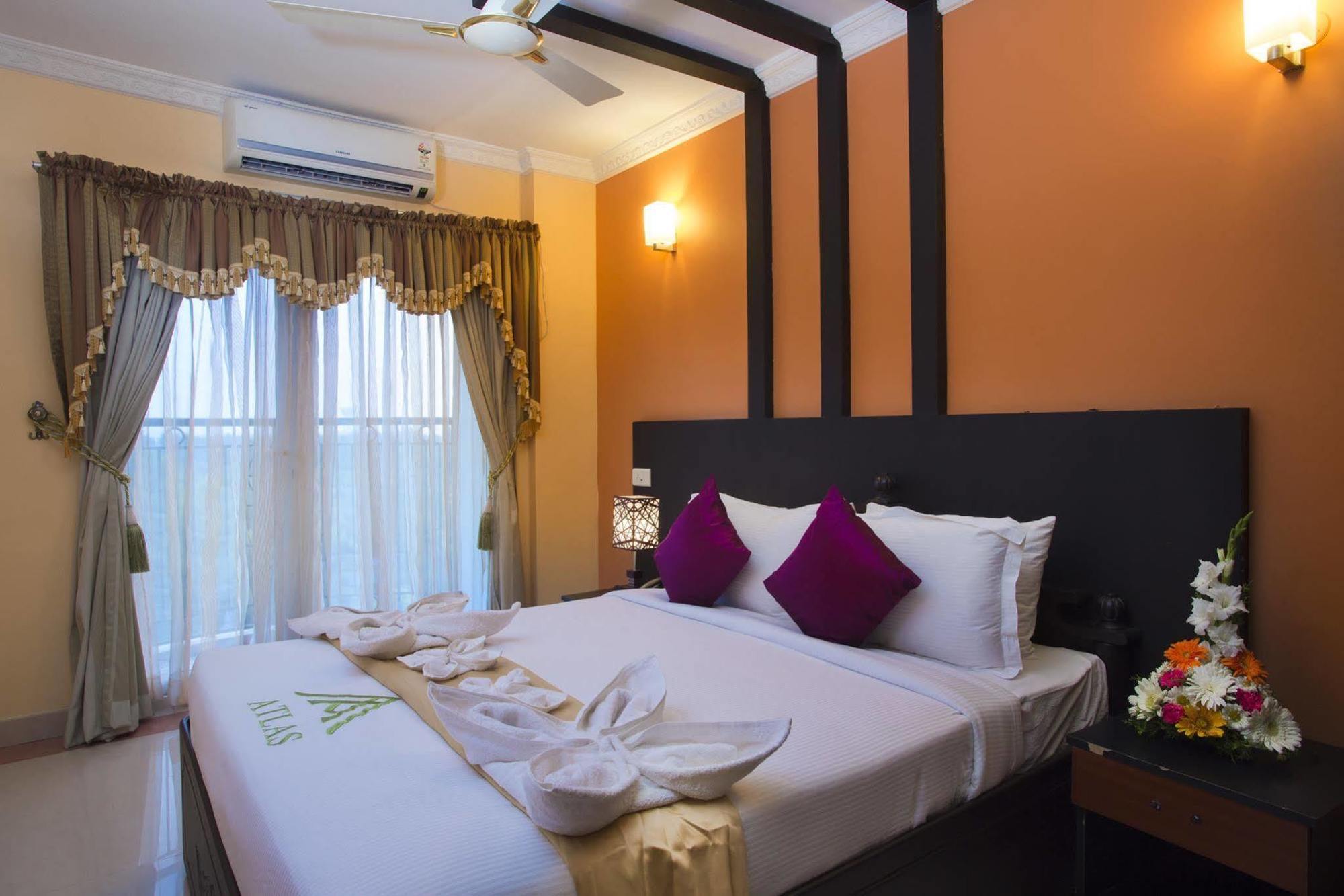 Atlas Airport Hotel Apartment Nedumbassery Extérieur photo
