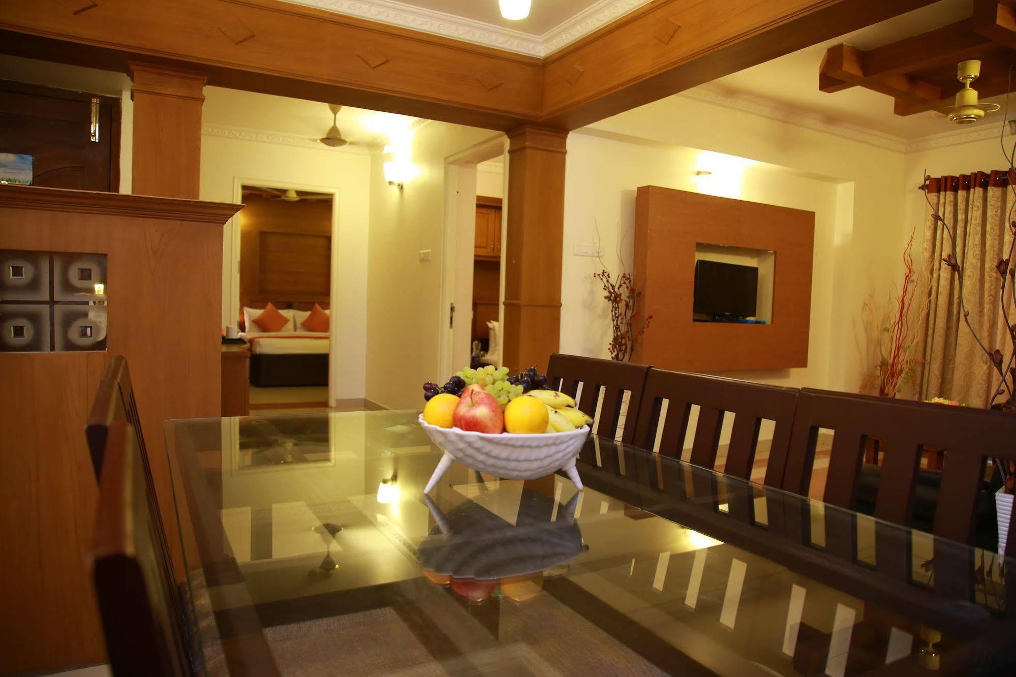 Atlas Airport Hotel Apartment Nedumbassery Extérieur photo